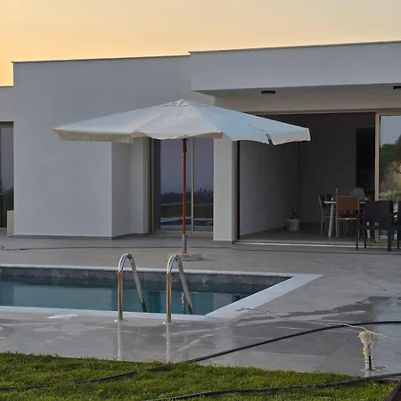 Villa Elia Serenity House *