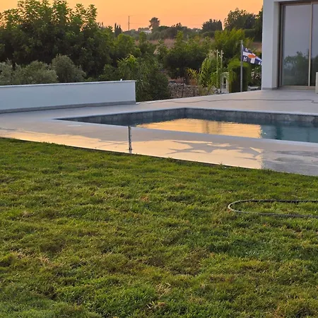 Elia Serenity House Villa *